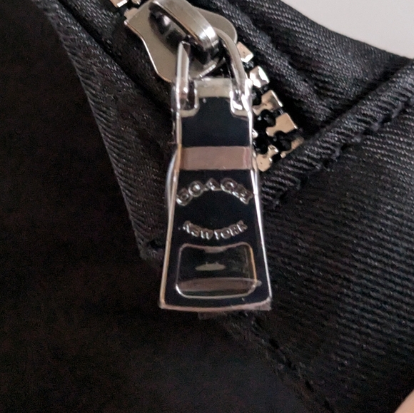 Coach duffle bag - Picture 9 of 16